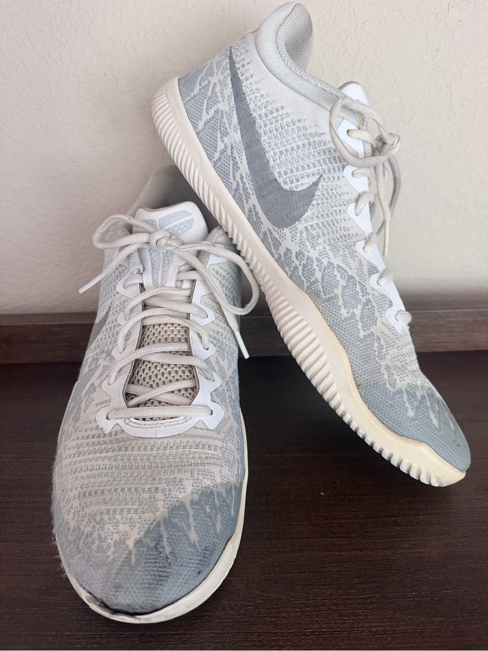 Nike Kobe Mamba Rage Pure Platinum Men Sneakers 908972-100 Size 10.5 - Picture 2 of 11